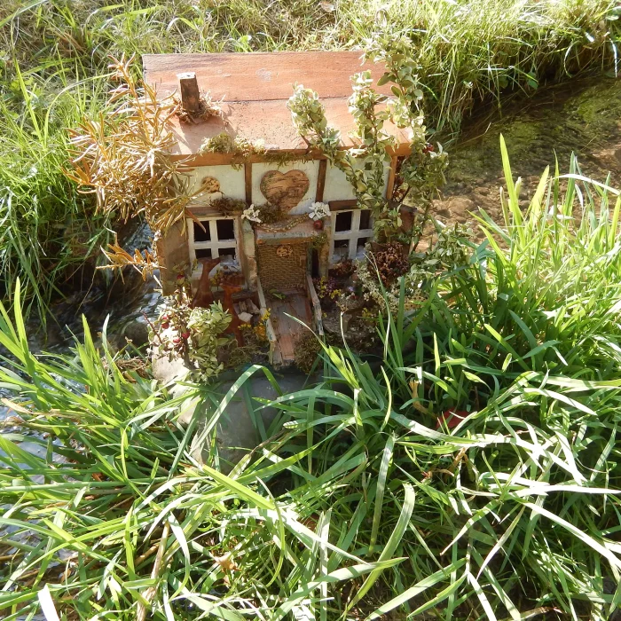 haus-mit-herz-uueber-tuer-03