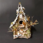 weißes haeuschen-mit-garten